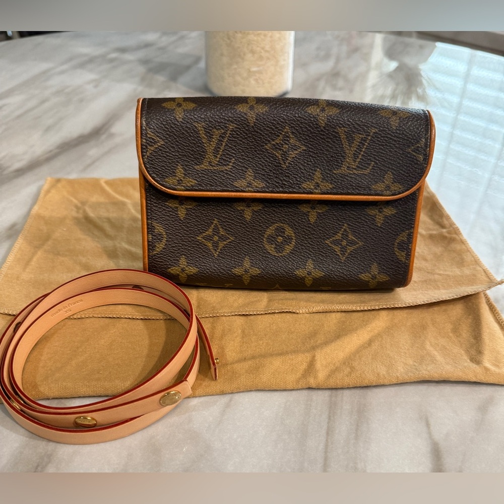 Louis vuitton Monogram Pochette Florentine